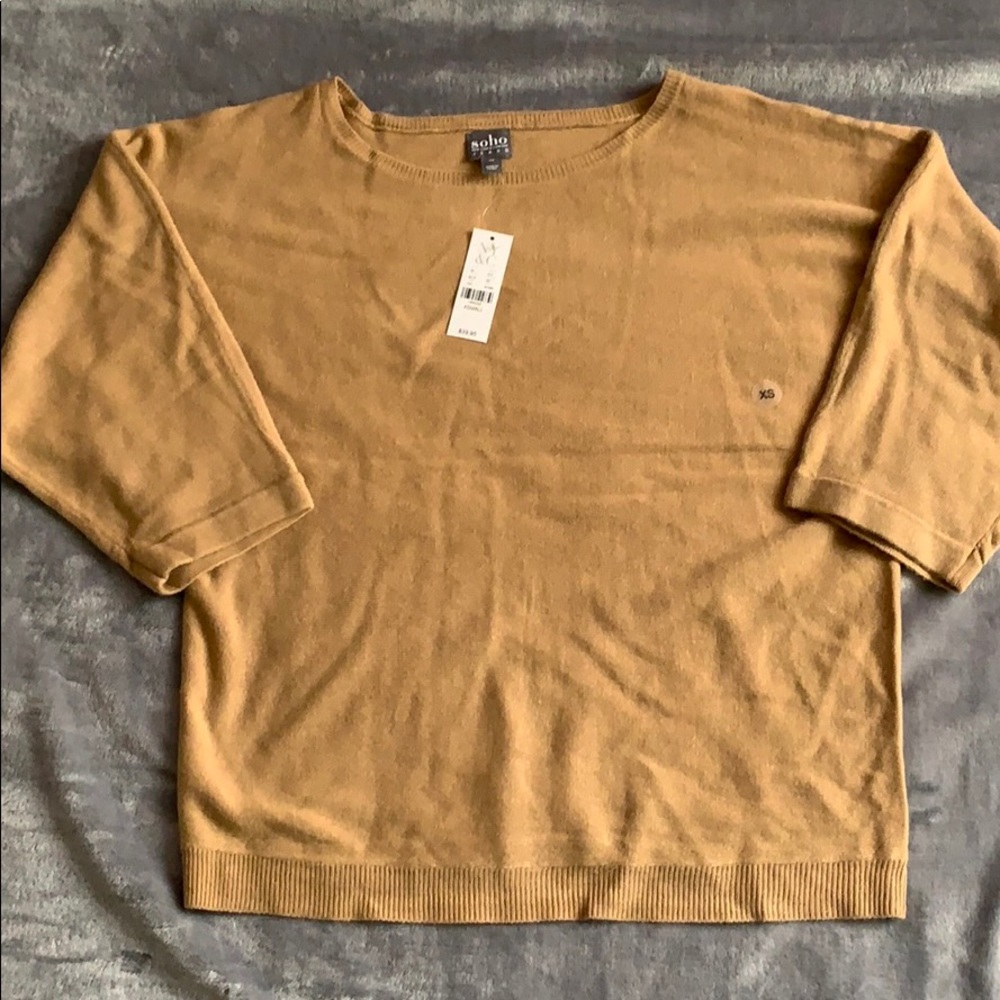 WOMENS XS Spring Time Sweater